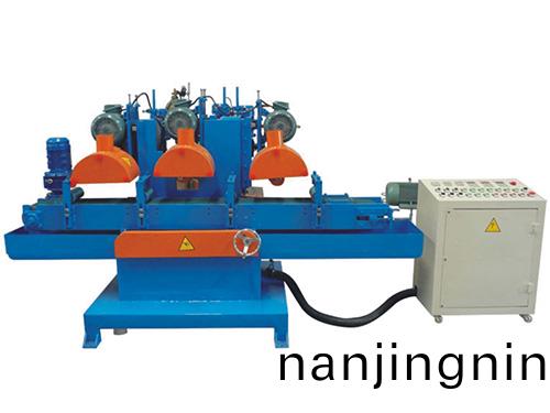 自動(dong)拉絲機的砂(sha)帶(dai)如(ru)何(he)選擇(ze)