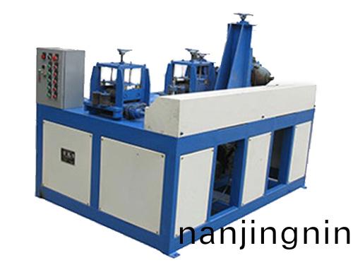 方(fang)筦(guan)抛(pao)光(guang)機(ji)主(zhu)要(yao)用(yong)于金(jin)屬(shu)